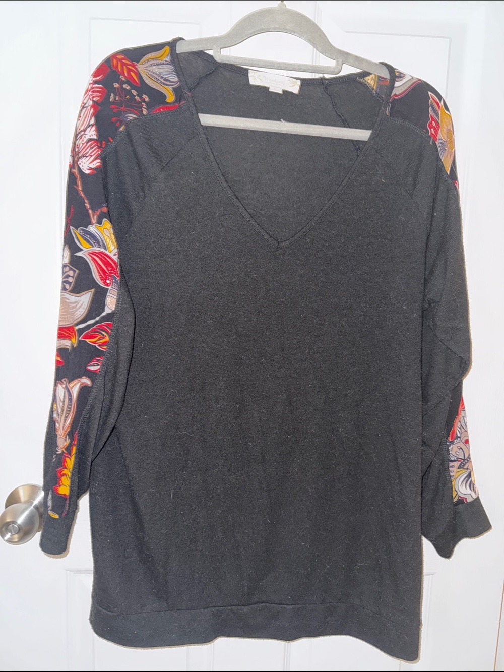 Black V-Neck Women's Pullover with Floral Accent Sleeves